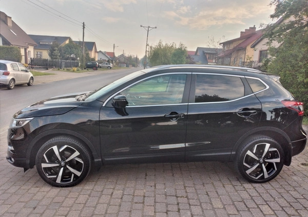 Nissan Qashqai cena 75800 przebieg: 97000, rok produkcji 2018 z Zalewo małe 254